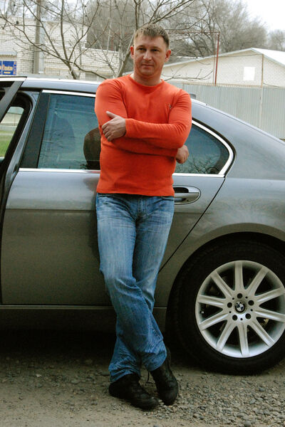  ,   Kalin, 48 ,   