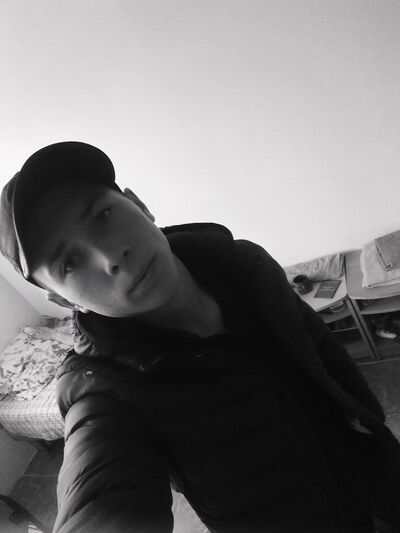  -,   , 21 ,     , c 