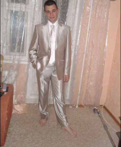  ,   Adam, 25 ,   ,   