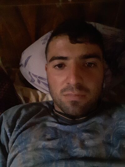  ,   Hrach, 28 ,   ,   , c 