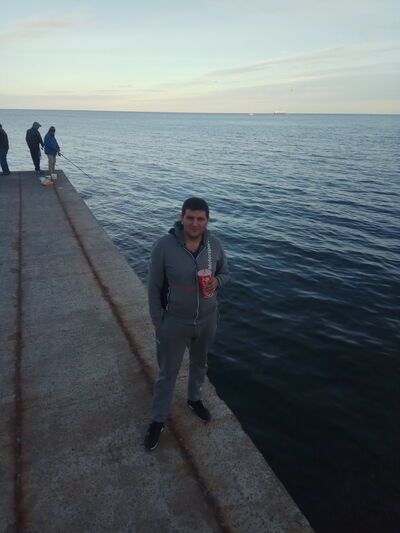  ,   Artur, 35 ,   
