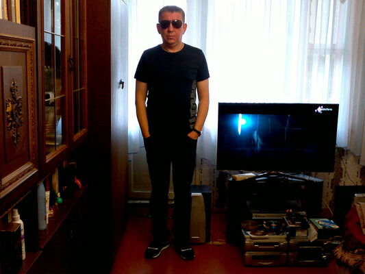  ,   Volodya, 52 ,   ,   , c , 