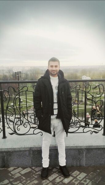  ,   Ommid, 34 ,   ,   , c 