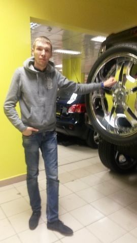  ,   Marat, 37 ,  