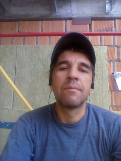 ,   Alex, 51 ,   