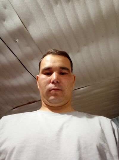  ,   Merdan, 25 ,   c 