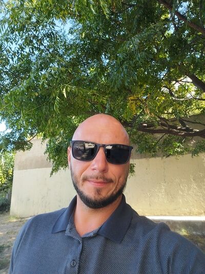  Bialobrzegi,   Igor, 37 ,   ,   