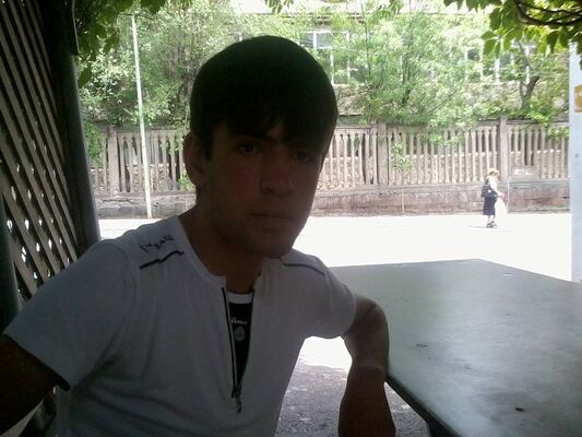  ,   AZAT, 32 ,   