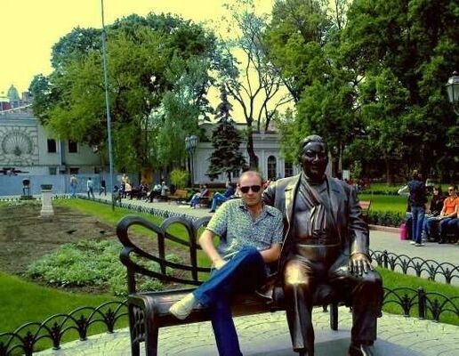  ,   Godunov, 46 ,   ,   , c 