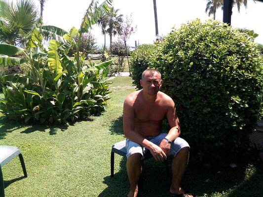  ,   Vova, 47 ,   