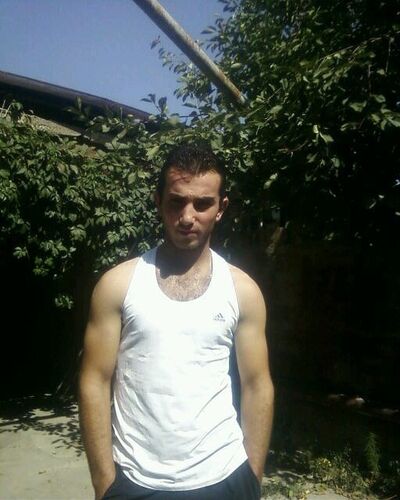  ,   Davit, 28 ,   ,   , c 