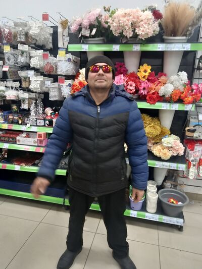 Utopia,   , 28 ,   ,   
