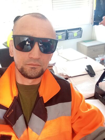  -,   Farruh, 41 ,   ,   
