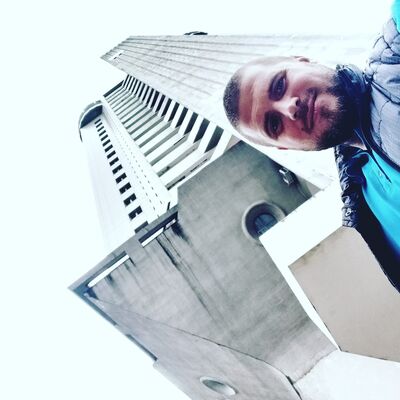 ,   Mr, 32 ,   c , 