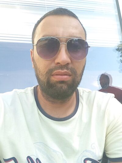  ,   Rowan, 37 ,   ,   , c 