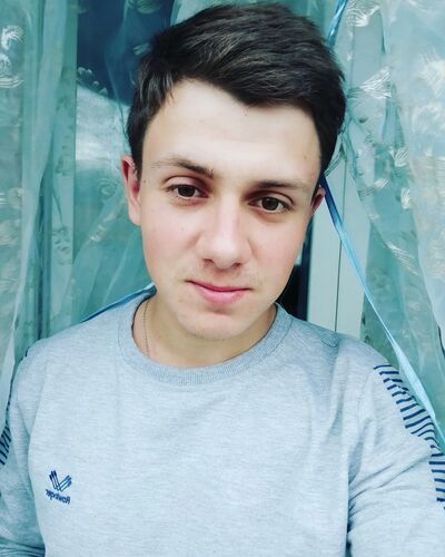  ,   Artem, 34 ,   ,   