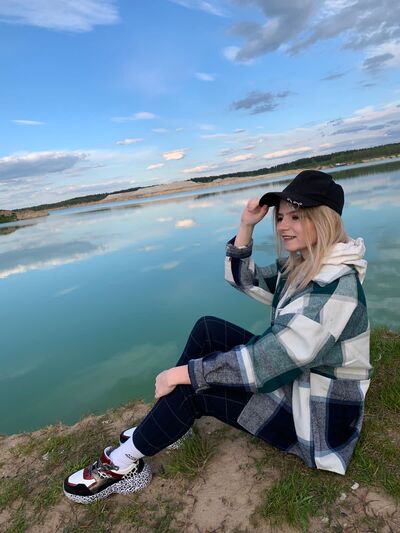  ,   Darya, 26 ,   ,   