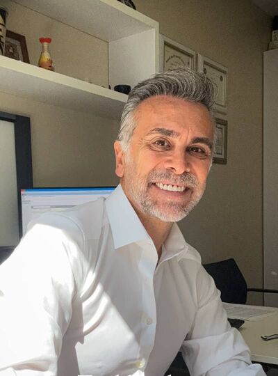  ,   Mark Lucas, 59 ,     , c 
