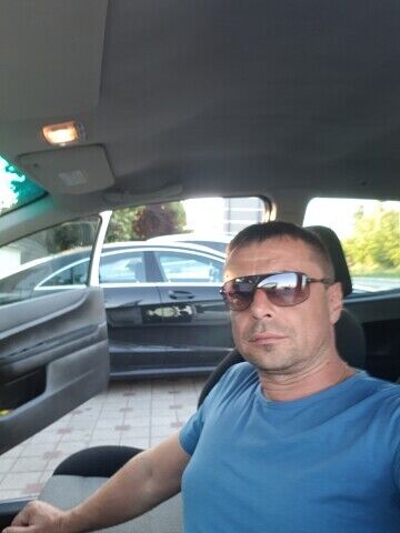  53735556  Jadranko, 49 ,    