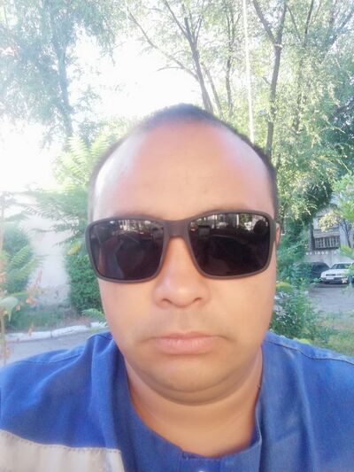  ,   Anvar, 36 ,   ,   , c , 