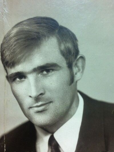  ,   Petr, 48 ,   