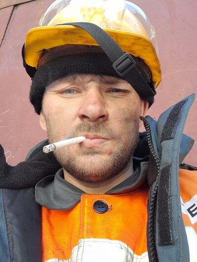  ,   Anton, 41 ,  