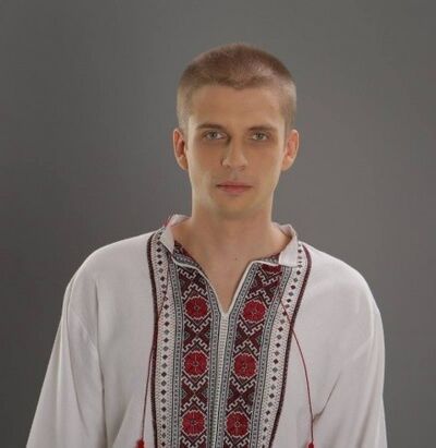  ,   Mikhail, 37 ,   ,   , c 