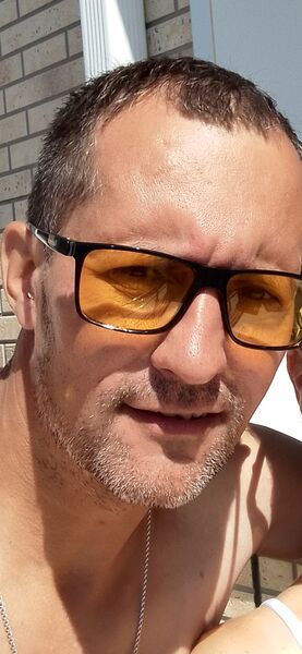  ,   Oleg, 49 ,   ,   