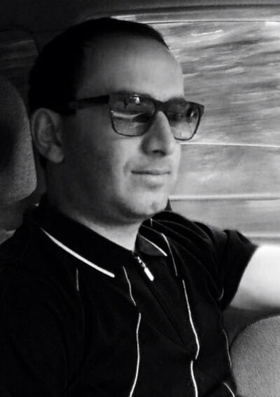  ,   Artur, 38 ,     , c 