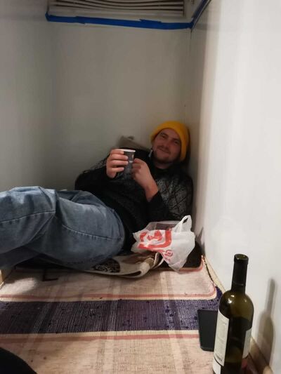  Roosendaal,   , 29 ,  