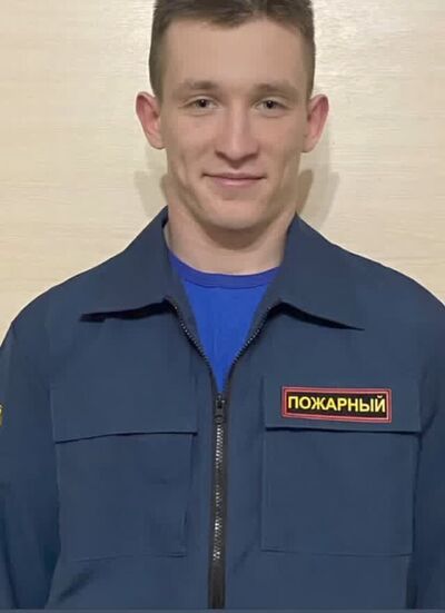  ,   Vladislav, 23 ,   ,   
