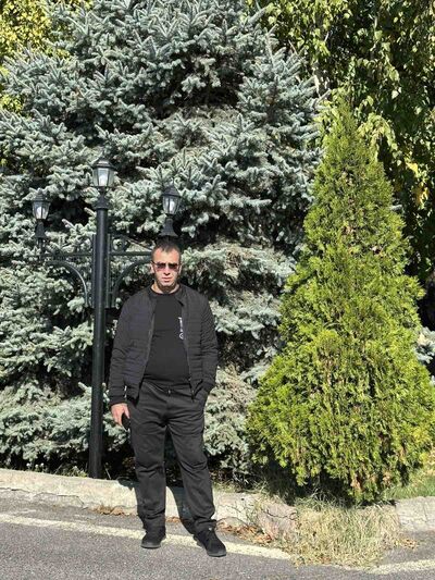  ,   Sergey, 38 ,   ,   