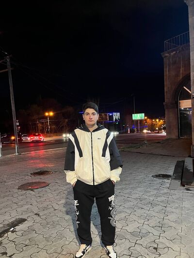  ,   Dav, 20 ,   ,   