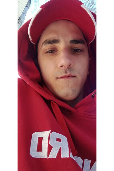  ,   Maxim, 24 ,   ,   