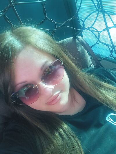  ,   Regina, 38 ,     , c 