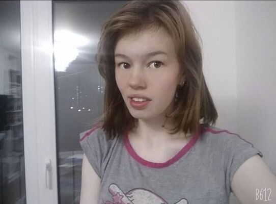  ,   Katerina, 19 ,   ,   