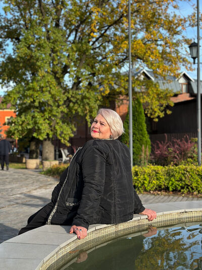   ,   Galina, 53 ,   c 