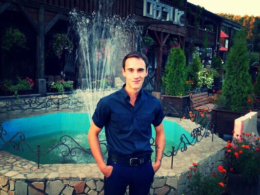  ,   Denis, 33 ,   ,   , c , 