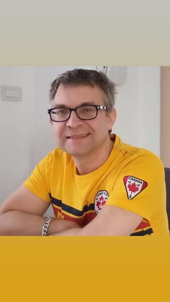  Pescasseroli,   , 49 ,   ,   