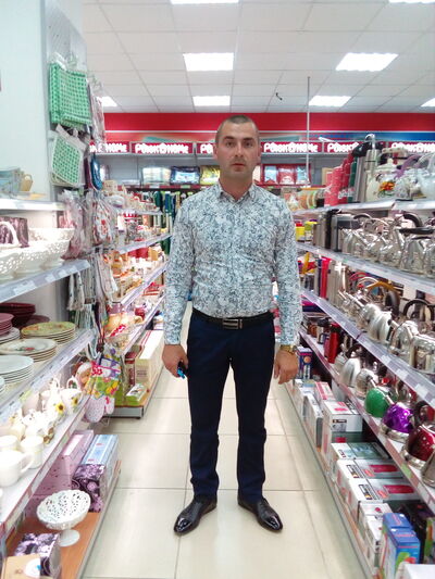  ,   Serjooiiik, 37 ,   ,   , c 