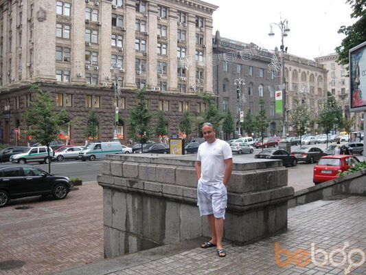  ,   Tr4mp, 40 ,   ,   , c 