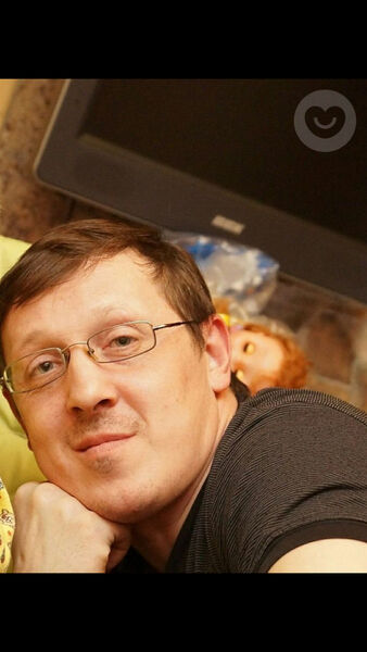  ,   Maxim, 48 ,   ,   , c 