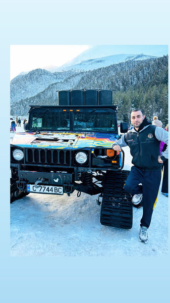  ,   Bedri, 25 ,   ,   