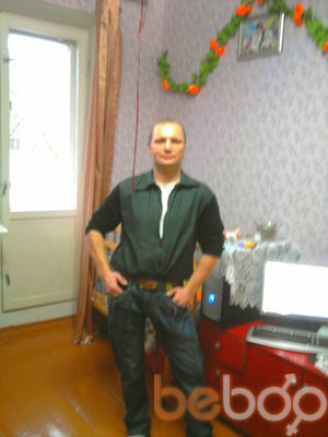  1399636  Petr, 51 ,    
