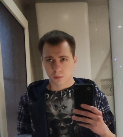  ,   Vlad, 33 ,   ,   , c , 