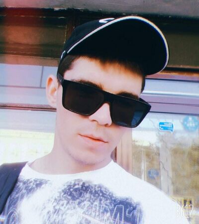  ,   Denis, 26 ,   ,   