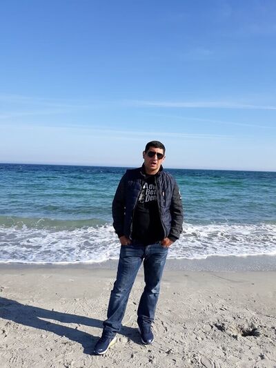  ,   Irakli, 44 ,   ,   