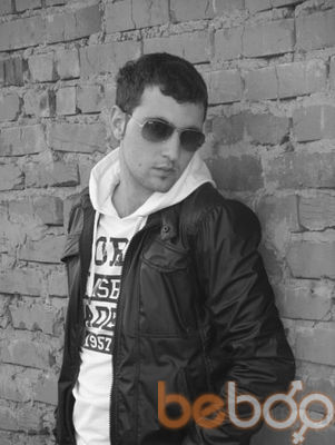  ,   Esteban, 37 ,   