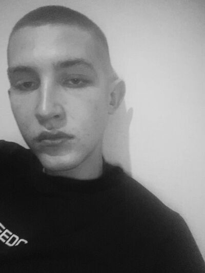  ,   Petr, 21 ,   ,   