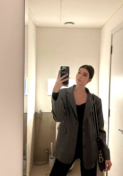  ,   , 28 ,   c 
